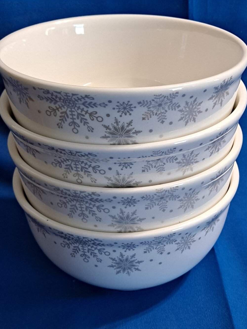 Set 4 Royal Norfolk SNOWFLAKE 6" Soup BOWLS Silver Snow flake Christmas Cereal